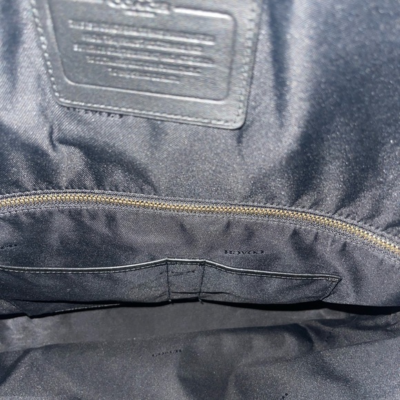 Coach Metropolitan Tote: Forrest green and black fold over. - Picture 4 of 4